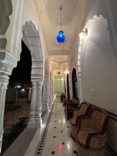 Posezení v ubytování Hotel Mandawa Vilas