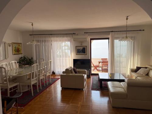 Apartments Villa Paula