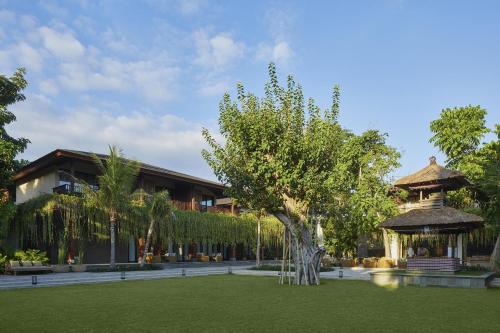 Κήπος έξω από το Andaz Bali, By Hyatt