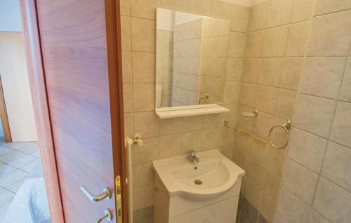 Ένα μπάνιο στο Residence Doral