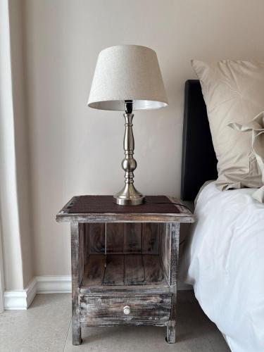 The Urban Elm Guesthouseにあるベッド