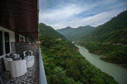 Fotografie z fotogalerie ubytování The Tattva Devprayag v destinaci Devaprayāg
