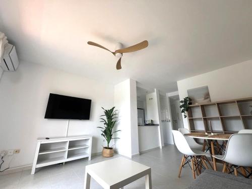 Inmobiliaria Leo Apto Hoyo 18 1 dormitorio