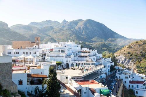 LUXURY HOMEs MOJACAR PUEBLO WITH PANORAMIC VIEWS A POOL JACUZZI AND ROOFTOP GYM