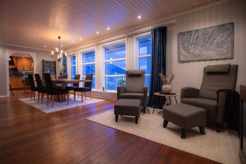 Billede fra billedgalleriet på Villa panorama view Hessfjord i Karlsøy