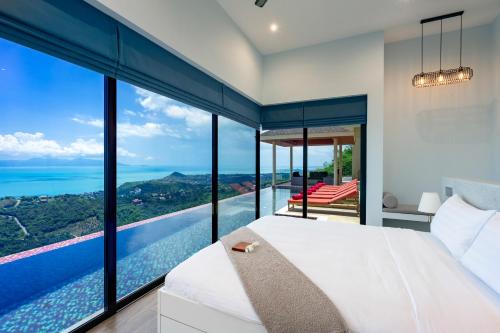 Postel nebo postele na pokoji v ubytování Villa Empress W - by Sublime Samui Villas