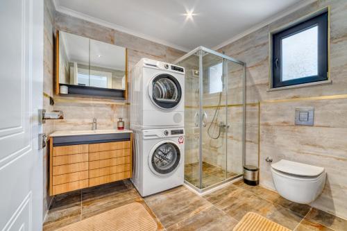 Koupelna v ubytování Aslan Villa