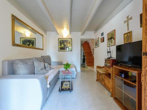 Lovely Mediterranean home near the beach photo 3