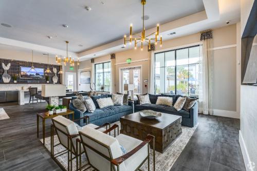 Pinnacle Apartments W Amenties by Heavenly Homes photo 25