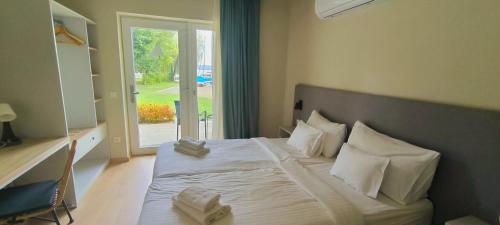 Gallery image of Tihany Yacht Club in Tihany