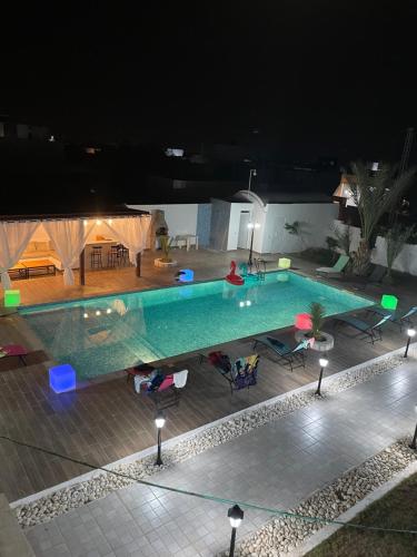 Kolam renang di atau dekat dengan Villa Djerba