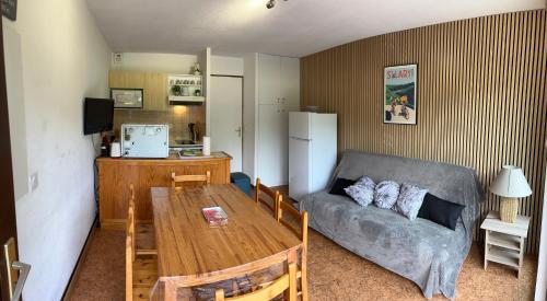 Appartement cosy à St-Lary Vue montagne, terrasse, proche thermes