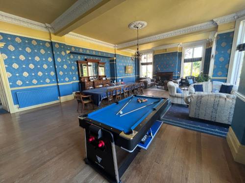 Biliár nebo kulečník v ubytování The Manse