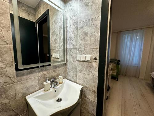 Ένα μπάνιο στο Apartments Ajša