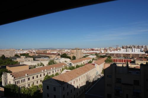 Apartamento en La Romareda a 10 min del centro en tranvía - Alfonso Suites