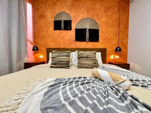 Giường trong phòng chung tại 3BR en Aldea Zama-Roof Top-2 Pool-Fast WiFi-Gym