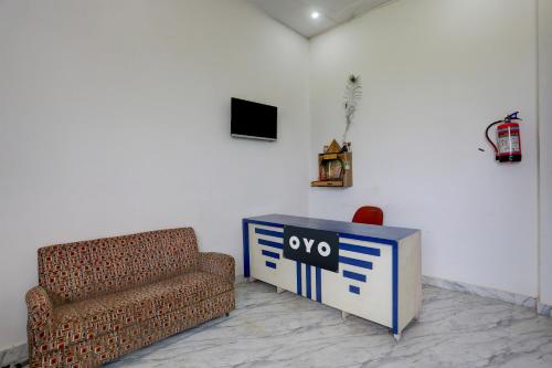Μια τηλεόραση ή/και κέντρο ψυχαγωγίας στο Hotel O Yash Residency