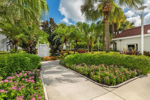 Hilton Vacation Club Grand Beach Orlando photo 44