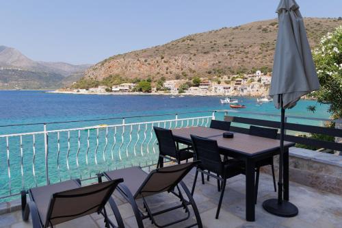 Limeni koilakos Suite