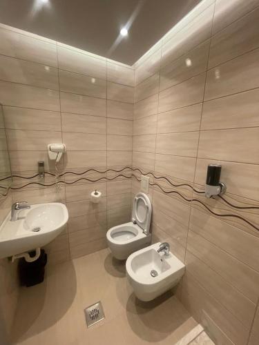 Bany a Hotel Piemonte