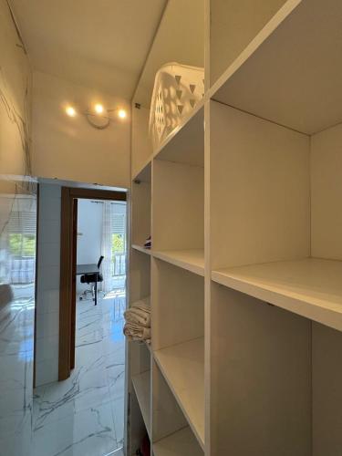 Φωτογραφία από το άλμπουμ του appartement coquette face à la forêt proche chu aéroport bas prix στην Ταγγέρη
