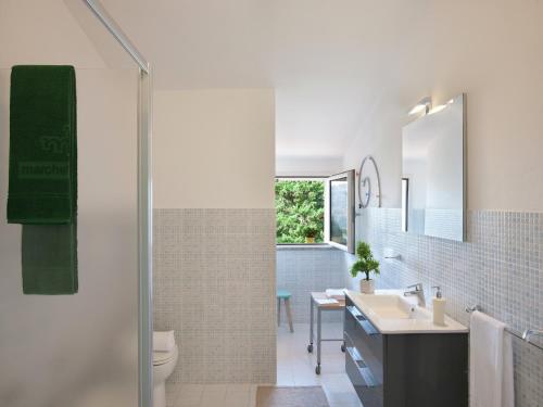 Ένα μπάνιο στο Sunny Stay in Tavullia Hills