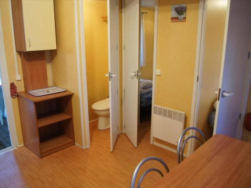 Fotografie z fotogalerie ubytování Mobil-home confortable avec terrasse pour 6 personnes - API-1-52-319 v destinaci Sournia