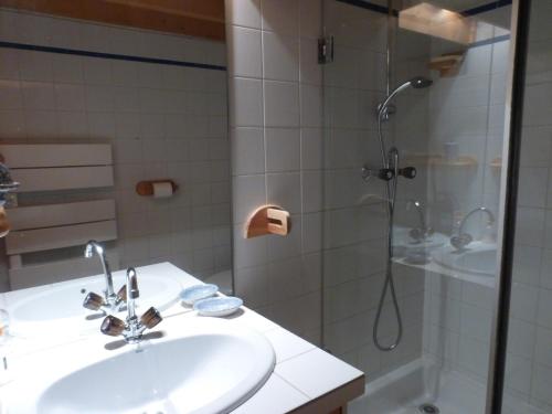 Duplex charmant 3 pièces, 6 pers, centre Méribel, proche pistes, WIFI - FR-1-411-990