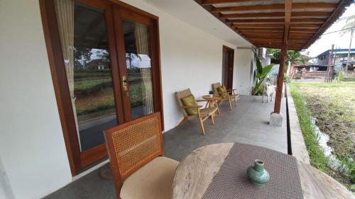 Balkoni atau teres di Rumah Kemuning Bali