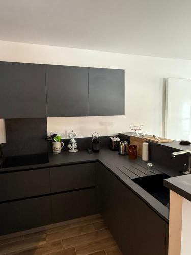 Appartement de luxe 4 adultes 2 enfants 3 chambres Méribel Mottaret location du samedi au samedi