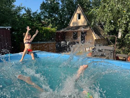 Kis Veréb Körösparti Házikó