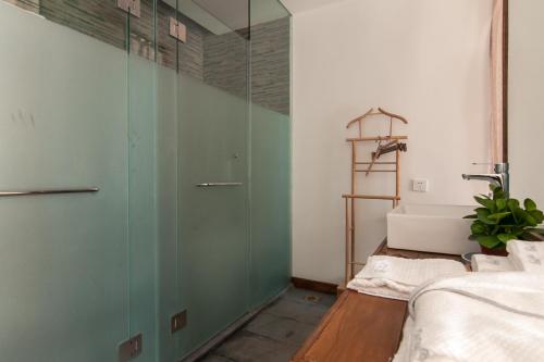 Koupelna v ubytování Manwu Dali Jimu Boutique Guesthouse