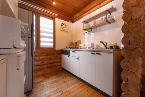 Una cocina o cocineta en green bell