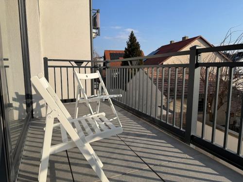 100 m2 Apartment with Balcony & Free Parking