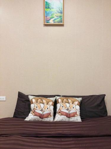 Una cama o camas en una habitación de N&N Home