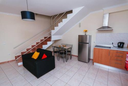 Cozy Private Apartment Calheta