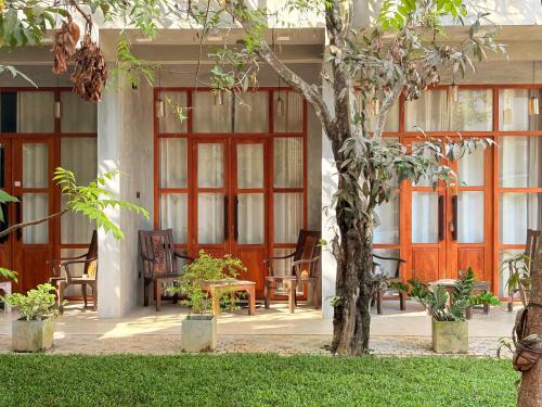 Κήπος έξω από το Tiny house