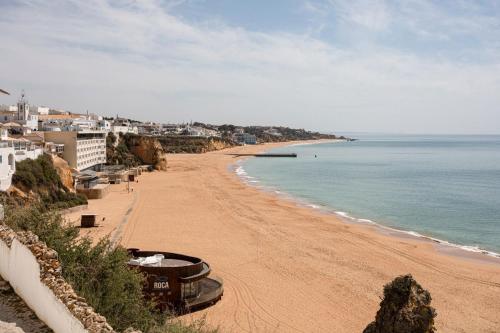 Budget Beach Center - B4