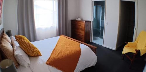 Gallery image of Peaceful Throsby Stay with Garden and Garage Perfect for Families in Harrison