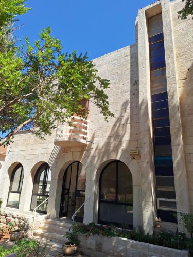 Το κτήριο όπου στεγάζεται  το bed & breakfast