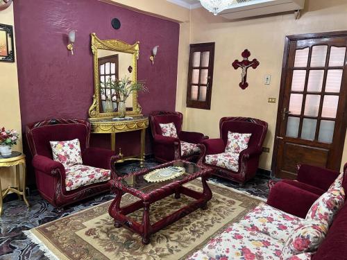 Velvet Rose Apartment