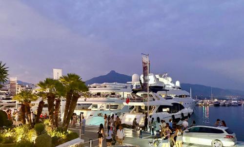PENTHOUSE SEA VIEWS IN MARBELLA GOLDEN MILE, Puente Romano Area photo 45