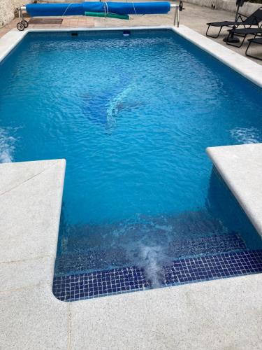Kolam renang di atau dekat dengan Casa Mirada