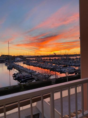 Appartement Le Cap d Agde vue directe sur le port