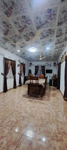 Ruang duduk di Shara HomeStay