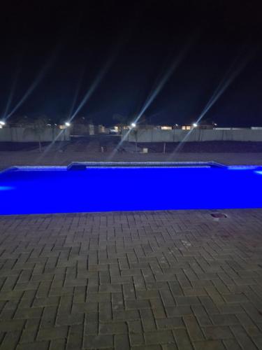 Bazén v ubytování KGADITSE ROAD LODGE nebo v jeho okolí