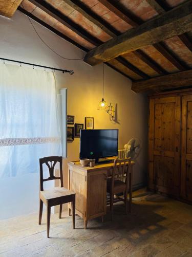 Μια τηλεόραση ή/και κέντρο ψυχαγωγίας στο Agriturismo Montesalce