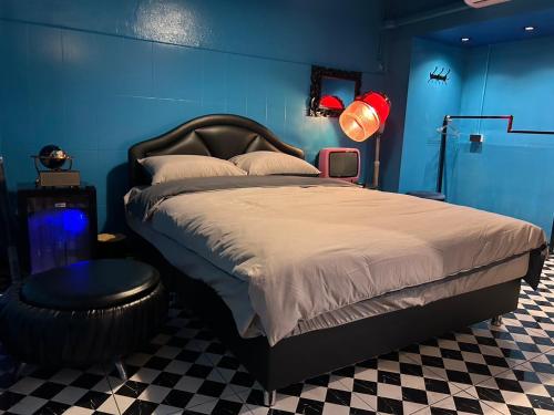 Giường trong phòng chung tại The oasis on 8