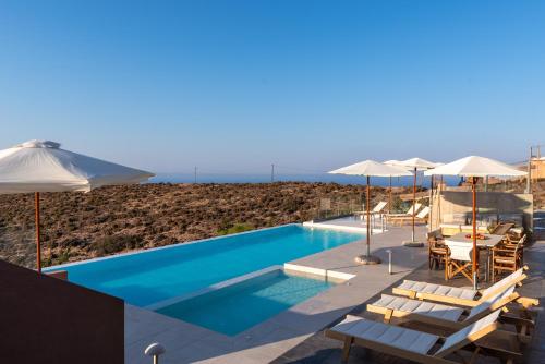 Mama Georgia's Villa