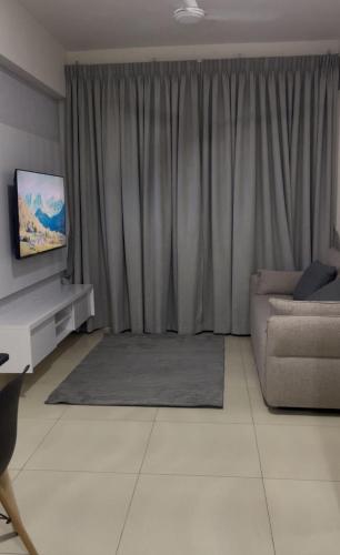 A television and/or entertainment centre at bulbulaage